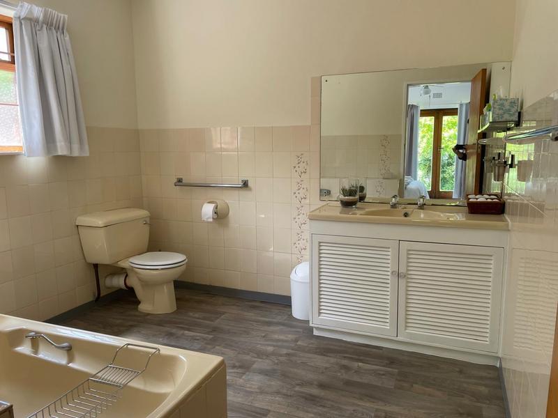 To Let 3 Bedroom Property for Rent in Onrus Western Cape